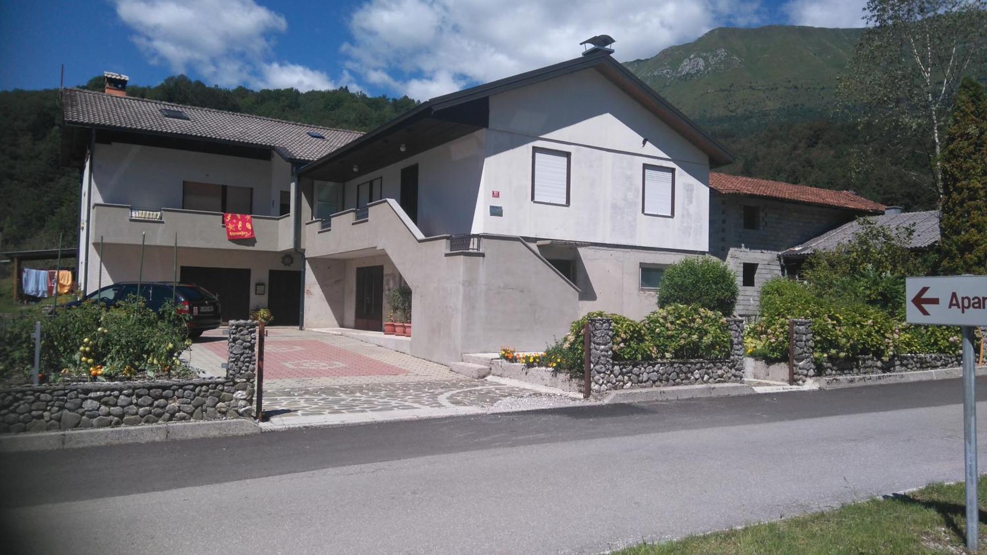 Apartment Losc - Podbela Breginj Esterno foto